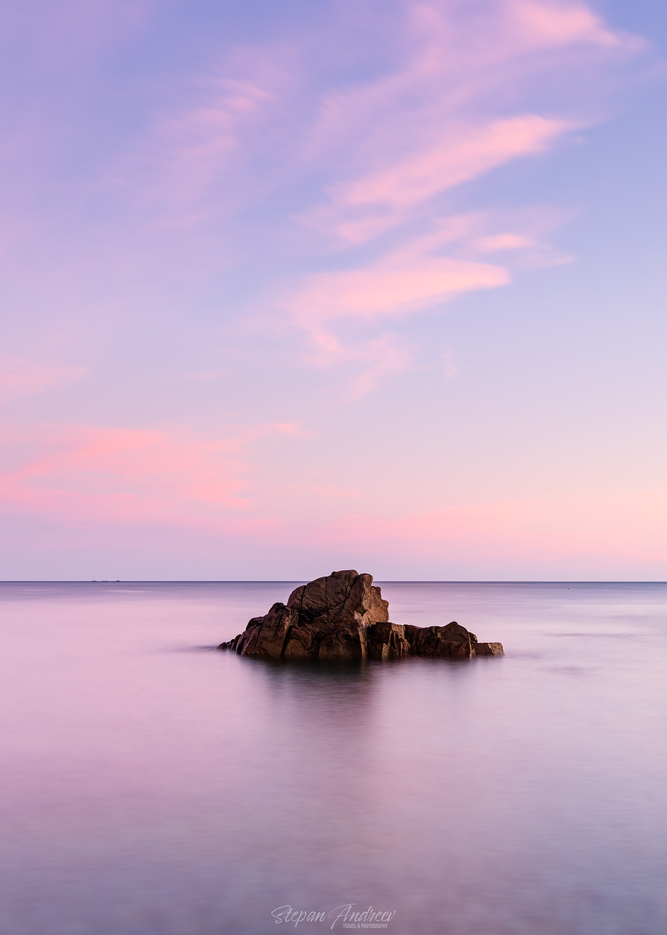 Guernsey Seascapes – Stepan Andreev